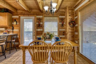 Outskirts of Heaven - Dining area