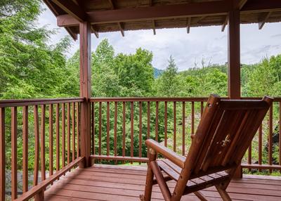 Possum Moon - Covered wrap around deck with view