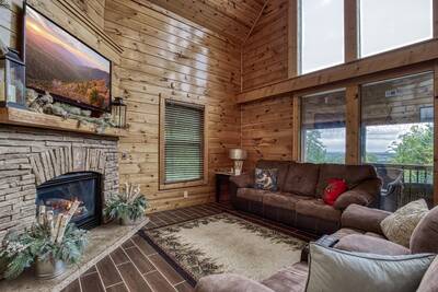 Winter Ridge living room with 55 inch TV