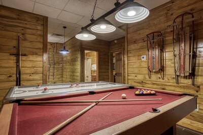 Winter Ridge game room with pool table