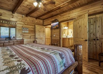 The Bear Cubs upper level bedroom with king size bed