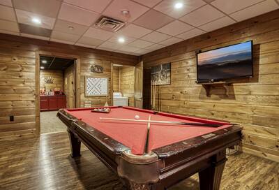 The Bear Cubs game room with pool table