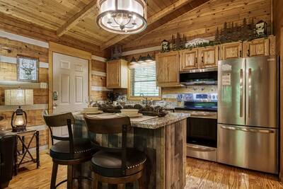 Unforgettable kitchen island and fully furnished kitchen