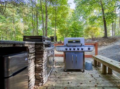 Whispering Winds outdoor kitchen