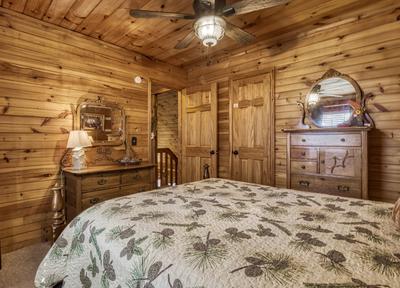 Mountain Magic bedroom with queen size bed