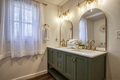 Peak of Perfection bathroom with double vanity