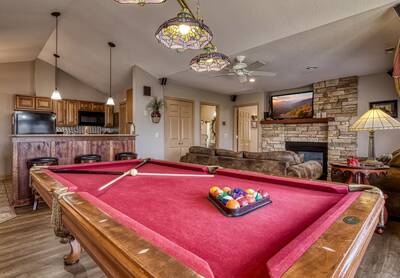 Sunset View Chalet pool table and living room