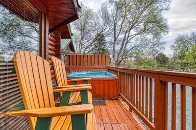 Down by the River back deck with hot tub