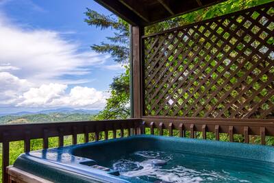 Awesome View lower level deck with hot tub