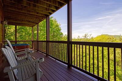 Getaway Mountain Lodge lower level covered back deck with mountain views