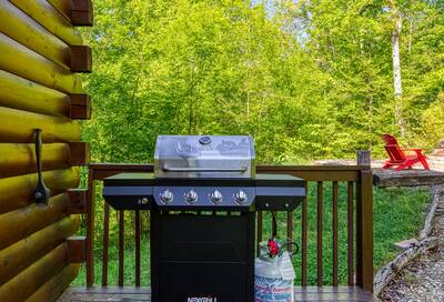 Antler run back deck with gas grill
