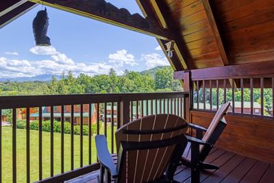 A Stone's Throw upper level balcony with mountain view