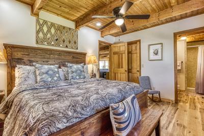 Secluded Summit master bedroom with king size bed