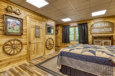 Creekside Lodge lower level bedroom with king size bed