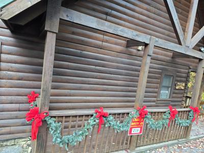 Angels View Winterfest decorations