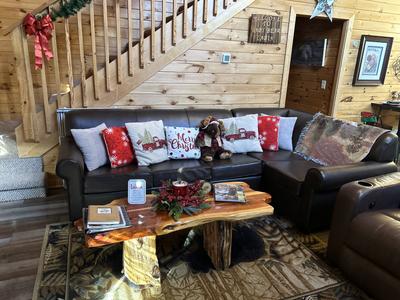 Baby Bear Cabin Winterfest decorations