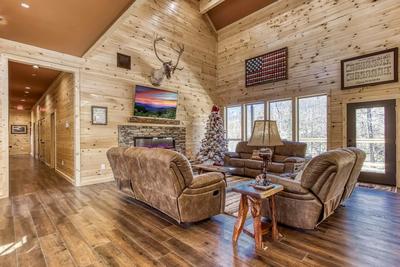 The Lodge at Burg Hill living room with year round electric fireplace