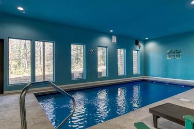 The Lodge at Burg Hill private indoor swimming pool