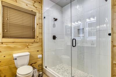 Midnight Bowling main level walk in shower with dual shower heads