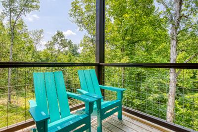Mountain Memories lower level deck