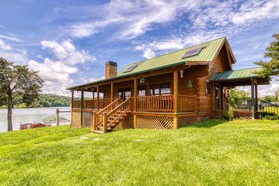 Lazy Man's Way front yard overlooking the lake