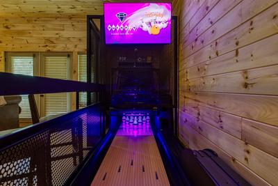 Midnight Bowling duck pin bowling game