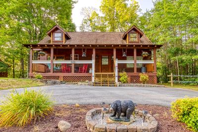 Sweet Tennessee Charm parking area