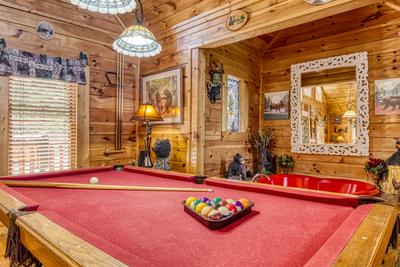 Wet and Wild pool table and heart shaped Jacuzzi