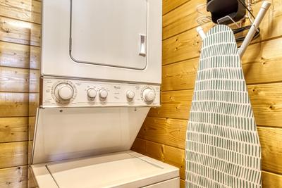 Awesome Views washer and dryer