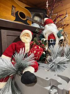 MounTown Moments Vista Winterfest decorations