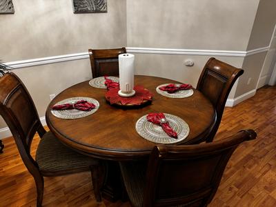 Sunset Passion holiday decorations