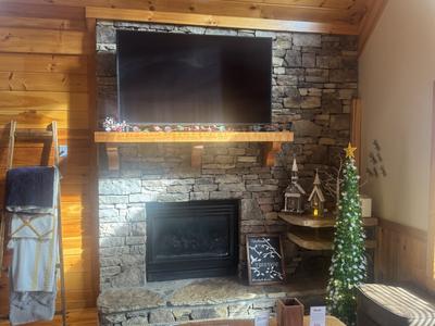 Treeside Winterfest decorations