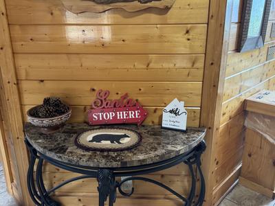 Bear's View Winterfest decorations