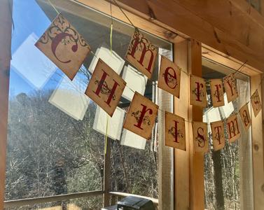 A Walk in the Clouds holiday decorations