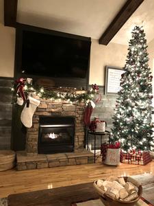 The Playful Bear holiday decorations