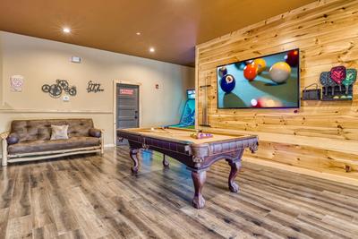 Smoky Mountain Gold game room with pool table and skee ball