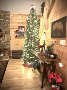 Forest Hollow holiday decorations