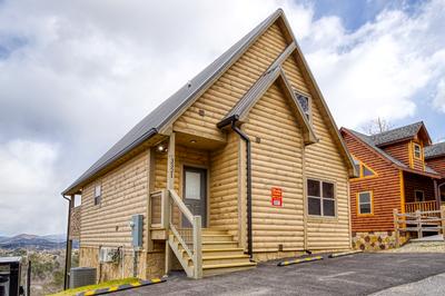 View to a Thrill parking area