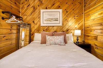 Sweet Dreams main level bedroom