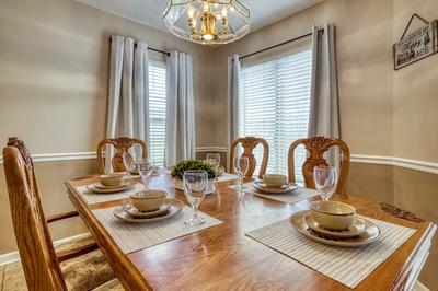 Triple the Mountain View dining room