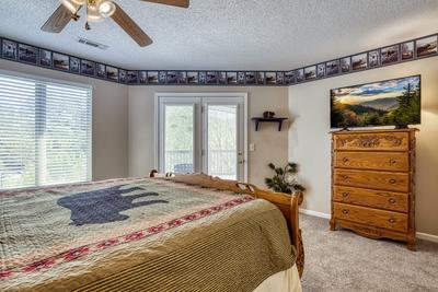 Triple the Mountain View upper level bedroom two