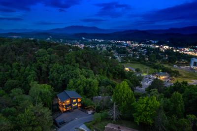 Honey Bear aerial view of the cabin at dusk