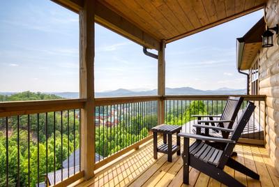 In The Clouds upper level balcony with panoramic mountain views