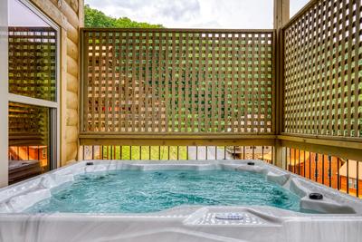 In The Clouds hot tub on lower level deck
