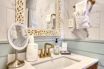 Ober the Rainbow bathroom two with single vanity