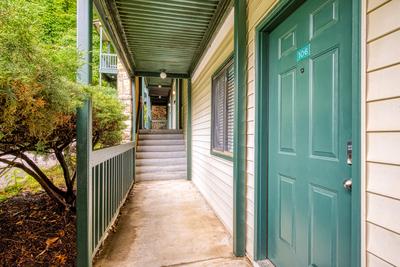 Ober the Rainbow ground floor entrance