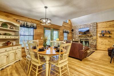 Forest Hollow dining room and living room