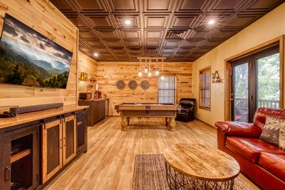 Forest Hollow lower level game room