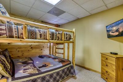 Forest Hollow queen over queen bunk beds in the lower level