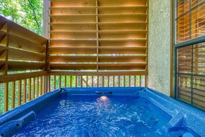 Forest Hollow hot tub on lower level deck